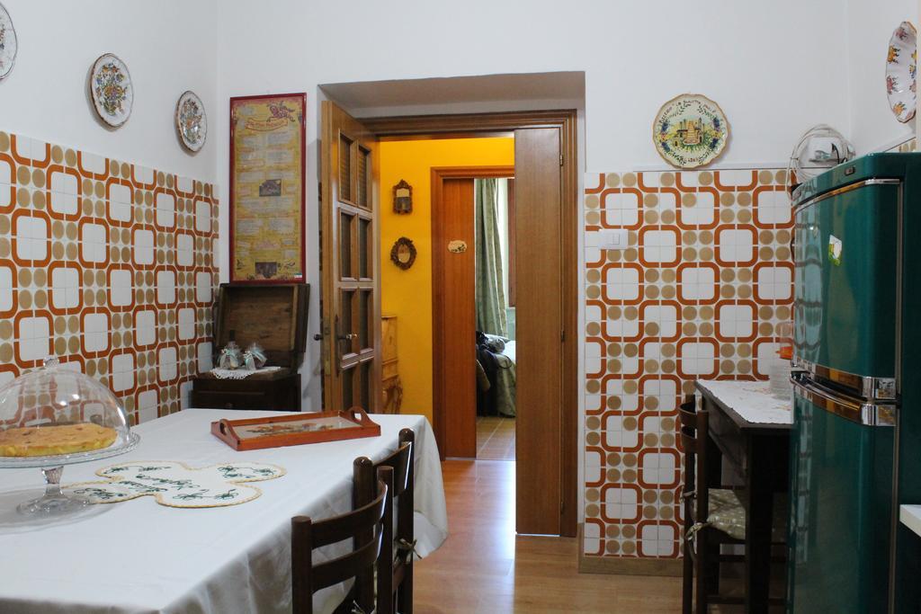 B&B Palazzo Migliani Ascoli Piceno Buitenkant foto