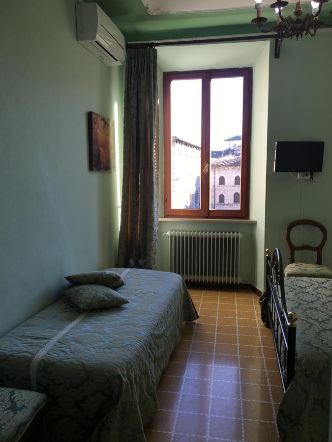 B&B Palazzo Migliani Ascoli Piceno Buitenkant foto