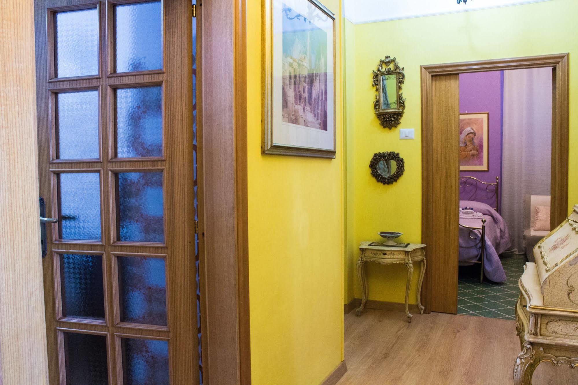 B&B Palazzo Migliani Ascoli Piceno Buitenkant foto